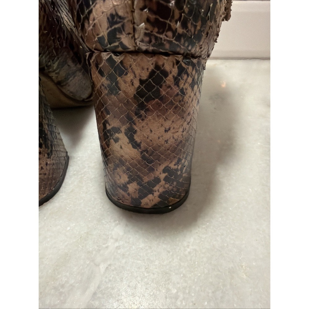 FREEBIRD Joey‎ Snake Print Bootie SZ 10 - Picture 13 of 16